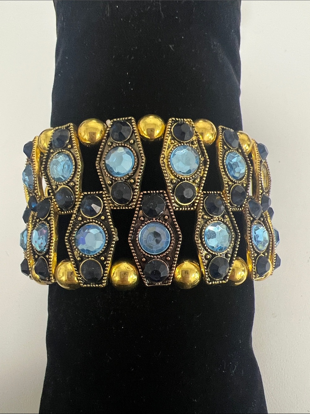 Gold-Tone Blue Crystal Stretch Bracelet